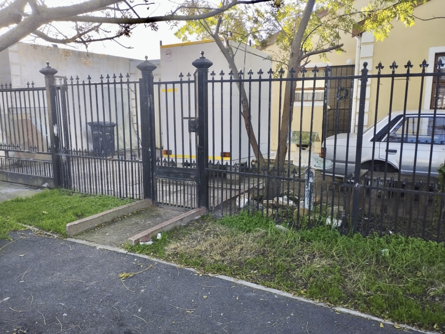 2 Bedroom Property for Sale in Camelot Western Cape